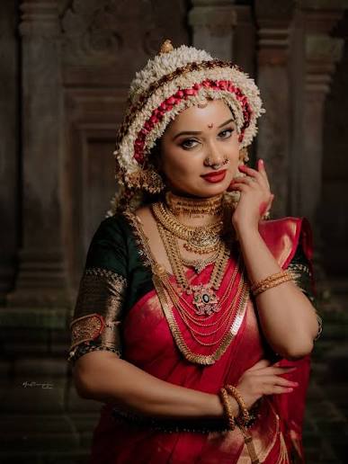 Amchi Brides cover
